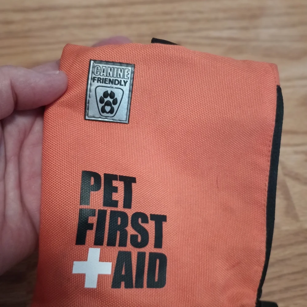 First Aid Kit & Water Bottle Holder For Dogs.